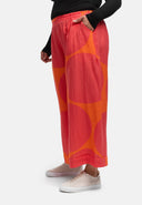 'Solina' pants – airy, graphic & modern