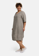 'Olina' Dress – lightweight, textured & soft-stretch